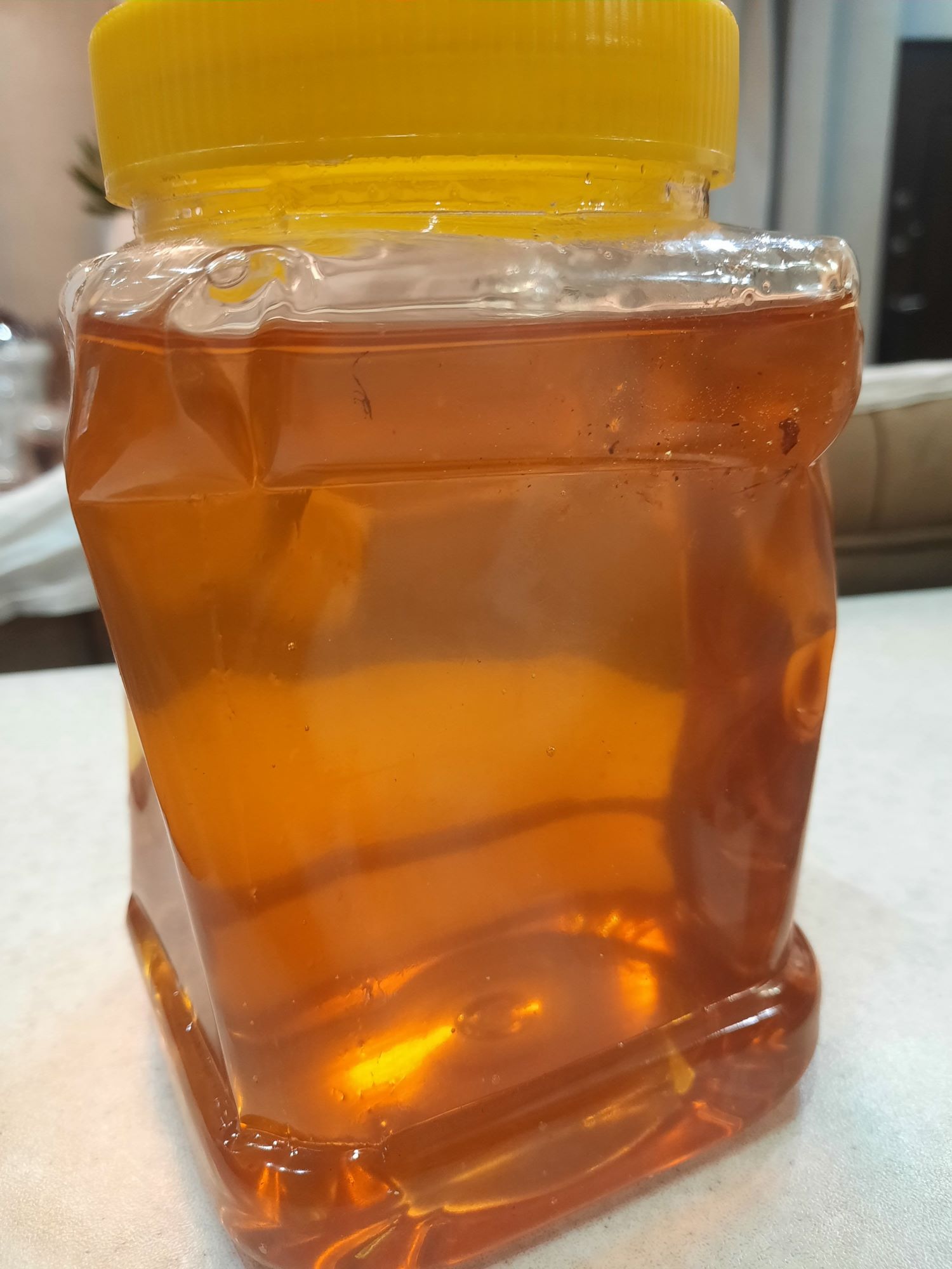 عسل محلی و اصل و گردو محلی 